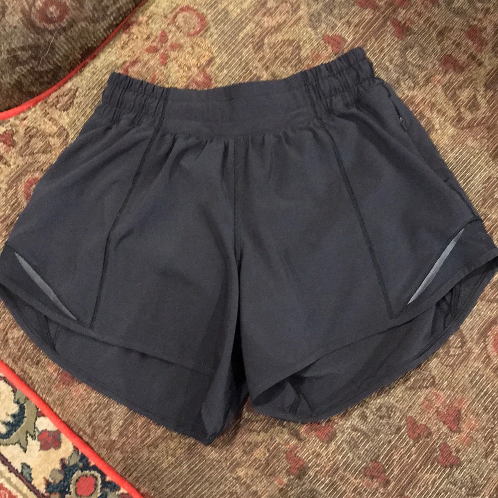 Lululemon Hotty Hot shorts, barely worn